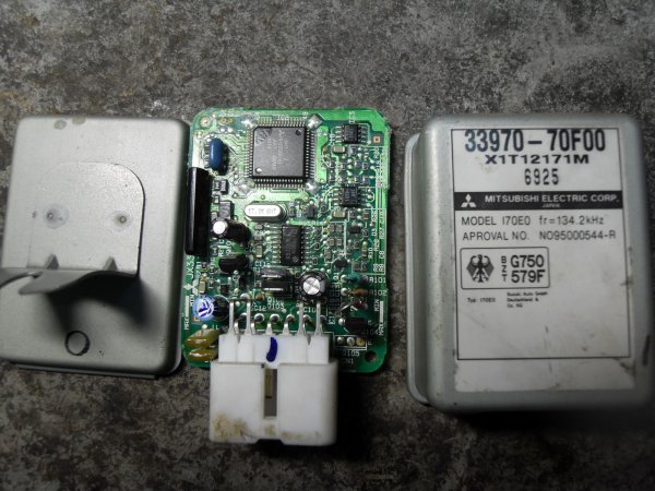 Repara el inmovilizador en Suzuki Alto