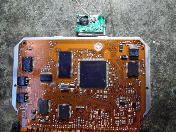 Eliminando el inmovilizador en Siemens Sirius32
